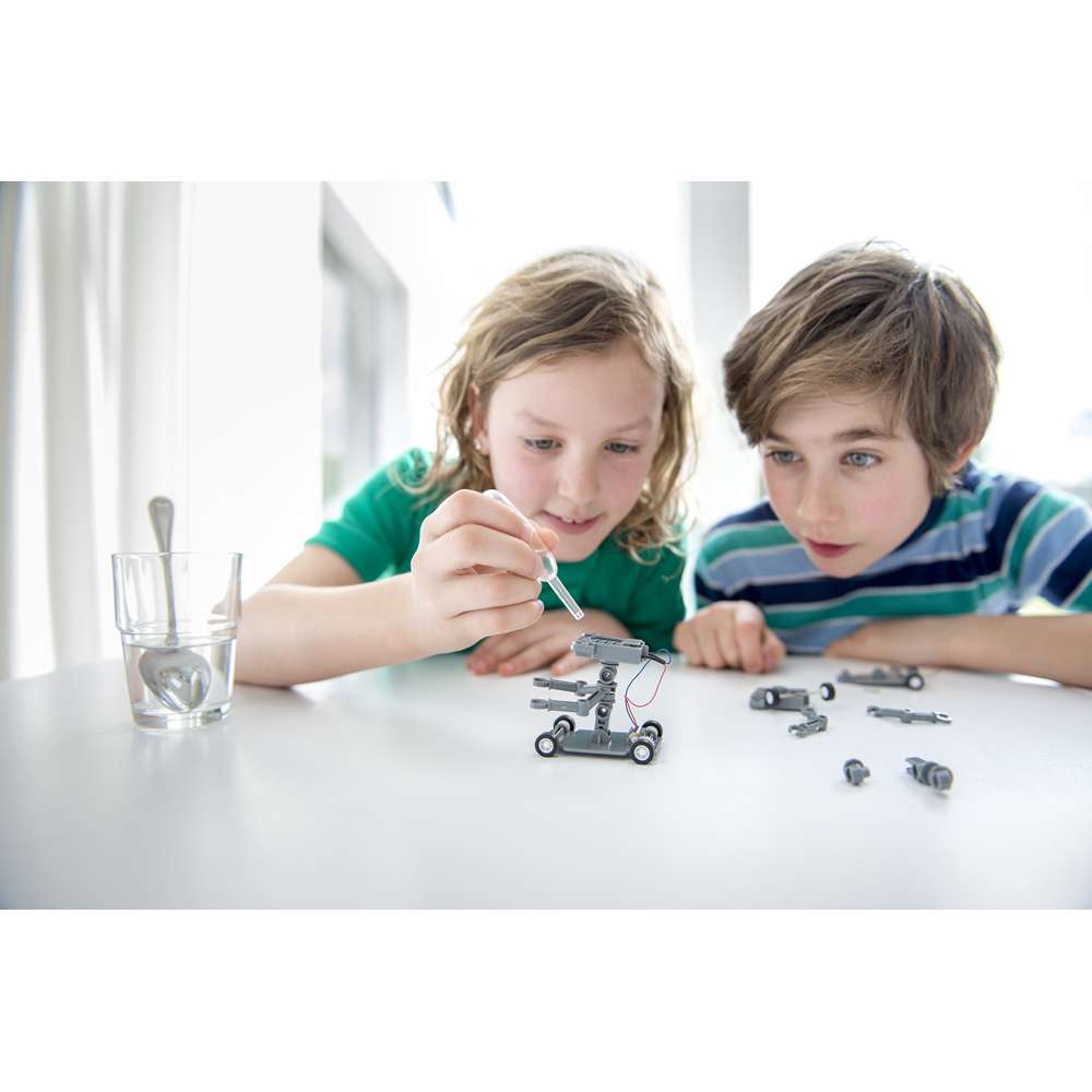 4M Green Science Salt-Powered Robot STEM Learning Kit