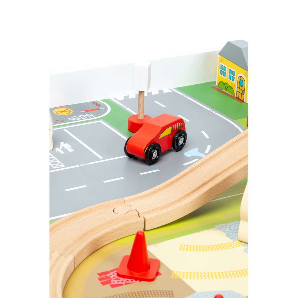 Train Set & Table
