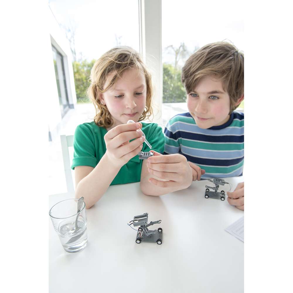 4M Green Science Salt-Powered Robot STEM Learning Kit